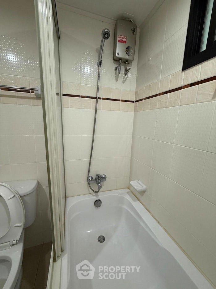 รูป คอนโด 1-ห้องนอน ที่ ลุมพินี เพลส นราธิวาส เจ้าพระยา ใกล้ พระราม 3 (ID 2389670) - รูปที่ 6/12