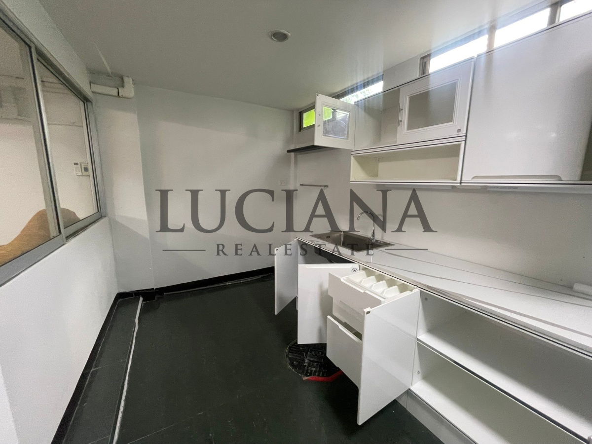 picture ðĄ 4-story townhouse for rent in Huai Khwang - Lat Phrao Large space, comfortable living, great location, convenient transportation â
- 3/9