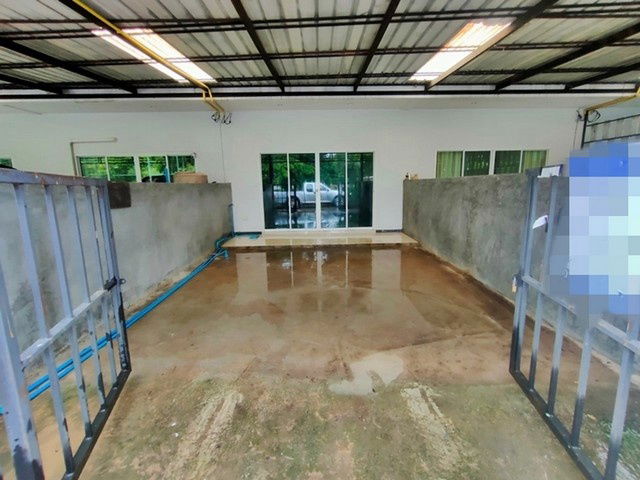 picture FOR SALE  TOWNHOUSE PROPERTY  1200000 BAHT. - 2/8