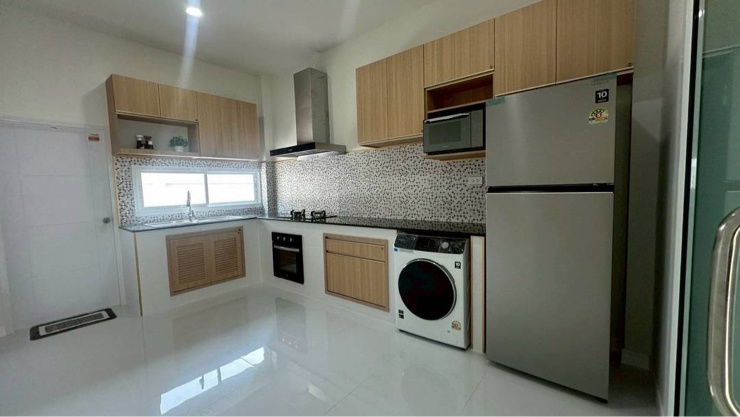 picture 🏡 Brand New Pool Villa for Rent – Mabprachan, Pattaya ✨ Modern style home with private saltwater pool  - 5/10