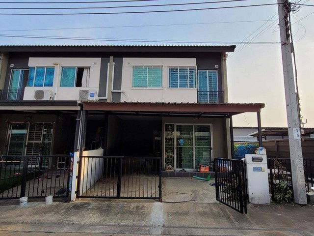 picture FOR SALE  TOWNHOUSE PROPERTY  2500000 BAHT. - 1/8