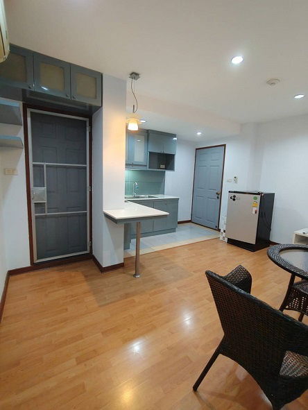 รูป คอนโด Parkview วิภาวดี ตึก A5 ชั้น 8 แบบ 1 ห้องนอน 33 ตรม. พร้อมอยู่ เพียง 6,990 บาท - รูปที่ 4/11