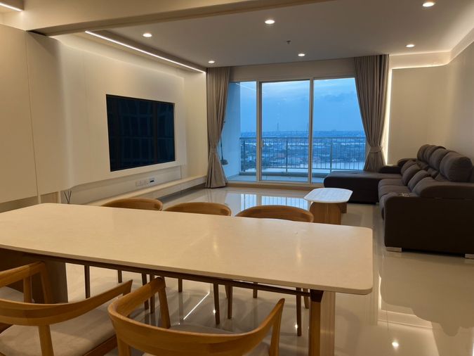 ให้เช่าคอนโด ห้องใหญ่ วิวแม่น้ำ Supalai Riva Grande Rama3 