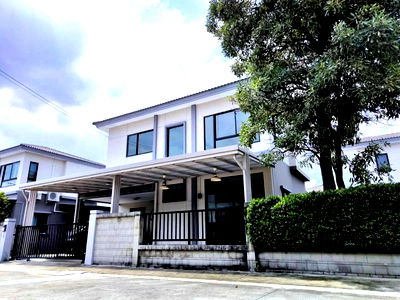 ขายบ้านเดี่ยว : บ้านเดี่ยว ย่านสุขาภิบาล 5 วัชรพล สายไหม สภาพสวยพร้อมอยู่ โทร 081-912-8883