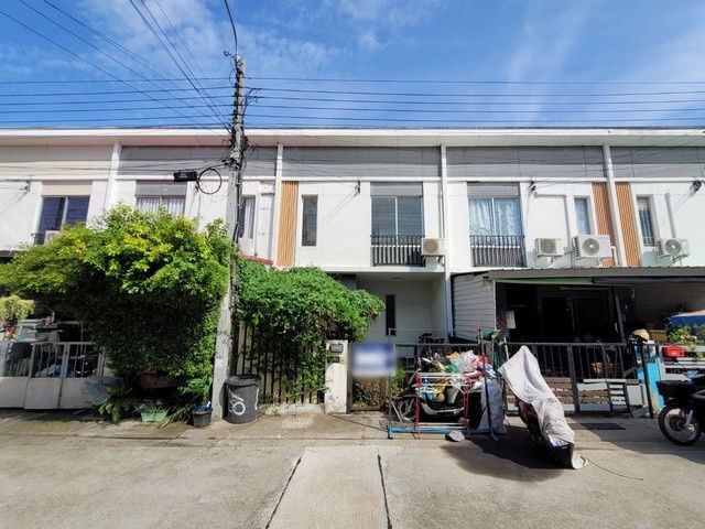 picture FOR SALE  TOWNHOUSE PROPERTY  1200000 BAHT. - 1/8