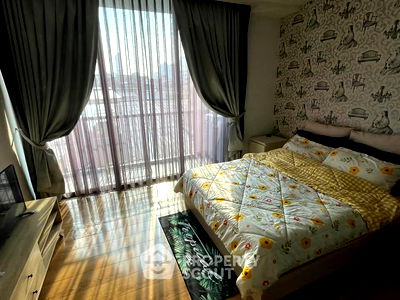 Condos for sale : Studio Condo at Quad Sathon near BTS Saint Louis (ID 2389532)