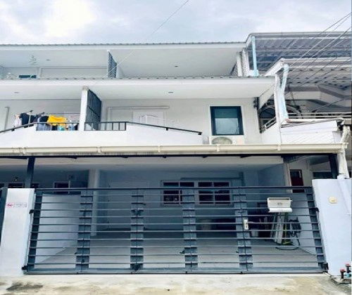 รูป  ให้เช่าทาวน์โฮม 3 ชั้น  พหลโยธิน 32 ซอยเสนานิคม 4 / ใกล้ MRT เสนานิคม 400 เมตร / เฟอร์นิเจอร์ครบ  / อยู่อาศัย หรือ Home Office จดบริษัทได้ - รูปที่ 1/13