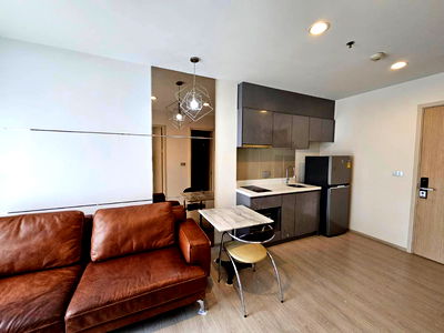 Condos for rent Huai Khwang : @Condorental condo for rent Rhythm Asoke 2
