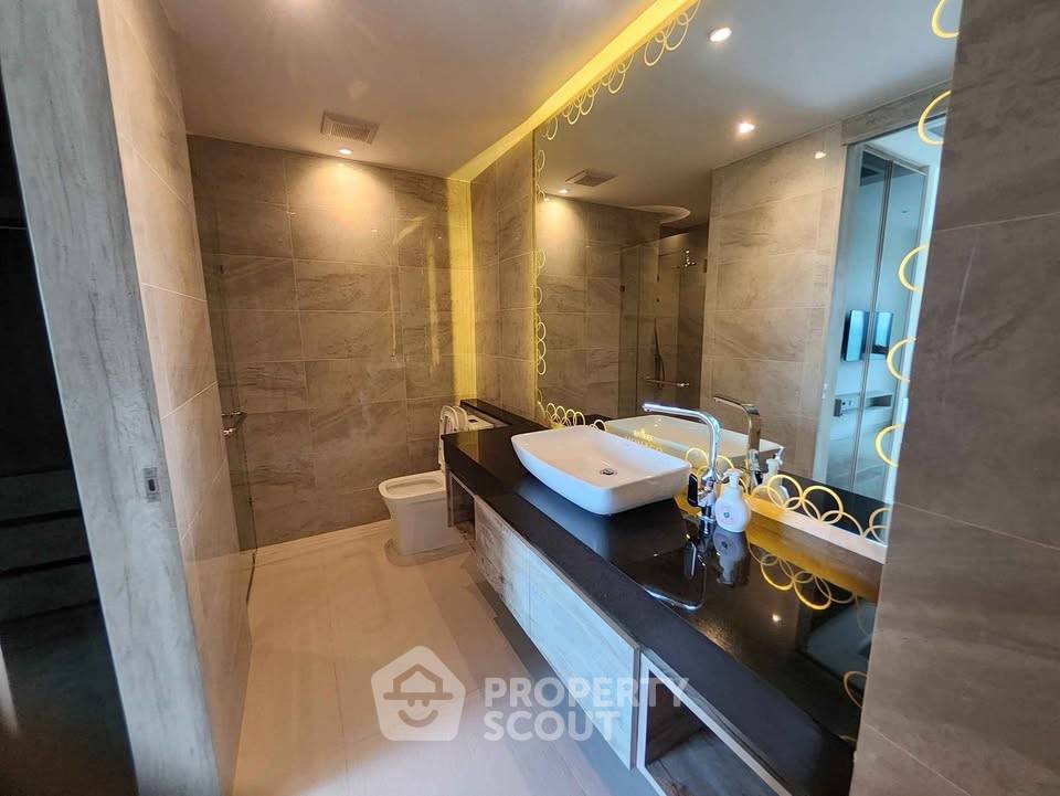 รูป คอนโด 1-ห้องนอน ที่ เดอะ ริเวียร่า โมนาโค ใกล้ เมืองพัทยา (ID 2383753) - รูปที่ 8/9