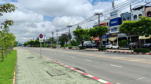 🌳 บ้านสวยตรงข้ามสวนหลวง ร.9 | 4 นอน 5 น้ำ | แอร์ 5 ตัว | ทำเลดีน่าอยู่สุดๆ