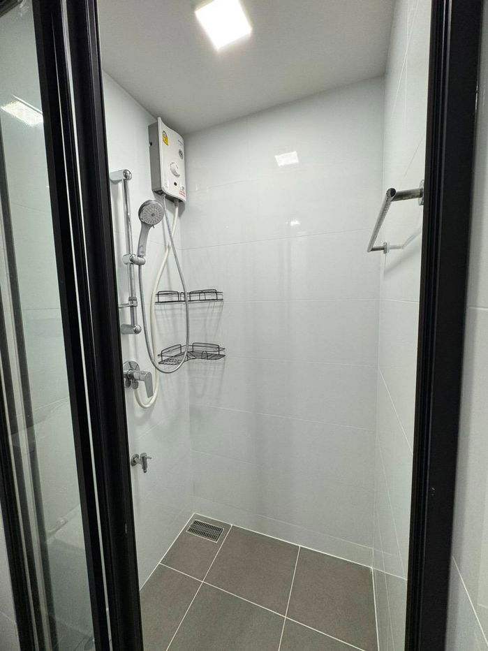 picture PFD-07384	Condo for Rent:  Atmoz Tropicana Bangna  Schedule a viewing ■ Line: @propertyfinder	 - 7/8