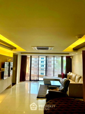 เช่าคอนโด BTS พร้อมพงษ์ : คอนโด 3-ห้องนอน ที่ มะฮอกกานี ทาวเวอร์ คอนโดมิเนียม ใกล้ MRT ศูนย์การประชุมแห่งชาติสิริกิติ์ (ID 1451222)