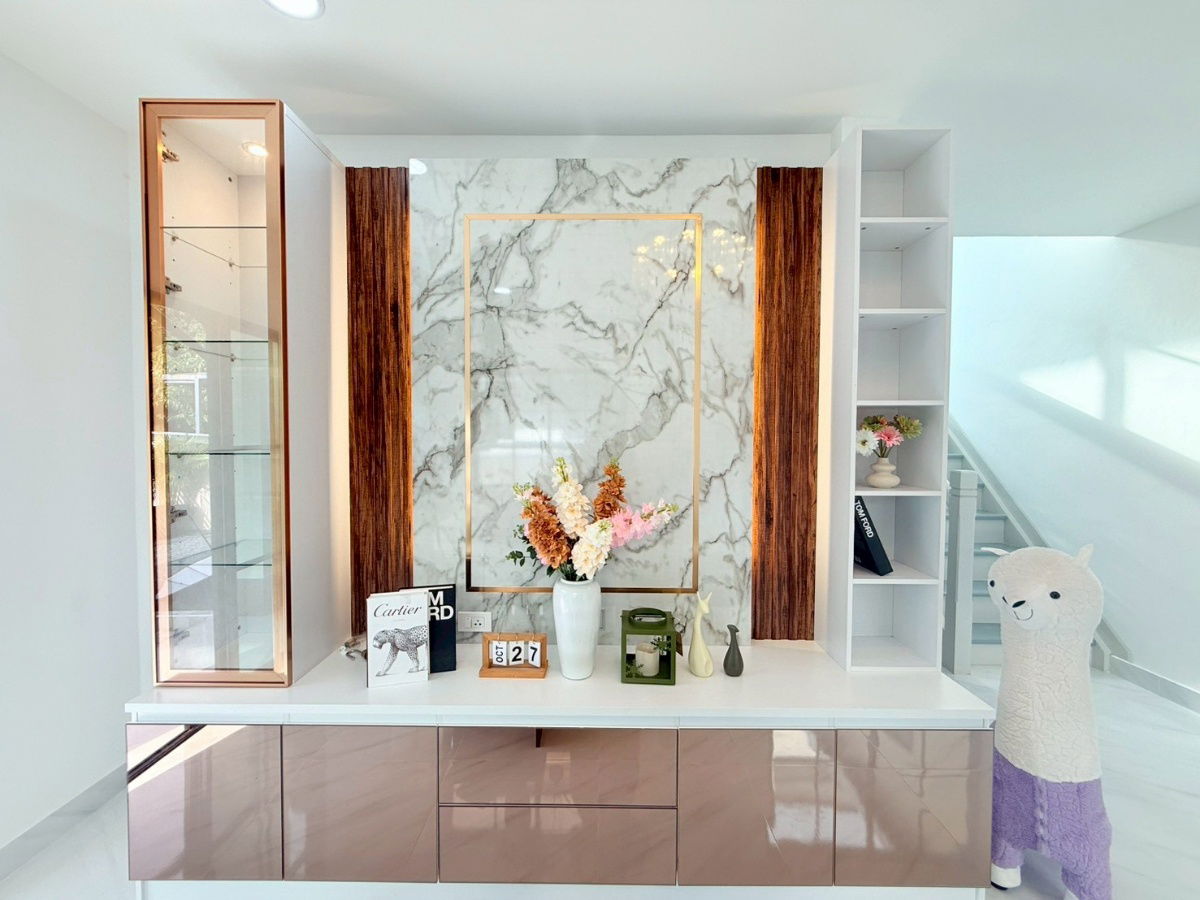 รูป บ้านเดี่ยวหลังใหญ่ กว้างขวาง ตกแต่งรีโนเวทใหม่ หมู่บ้าน เคซี.กรีนวิลล์ ถนนมิตรไมตรี10/1 คู้ซ้าย หนองจอก พร้อมอยู่ - รูปที่ 9/21