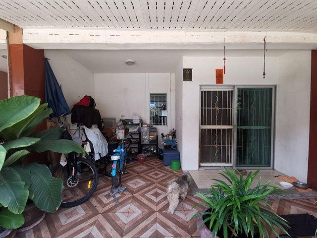 picture FOR SALE TOWNHOUSE PROPERTY 2000000 BAHT. - 6/8