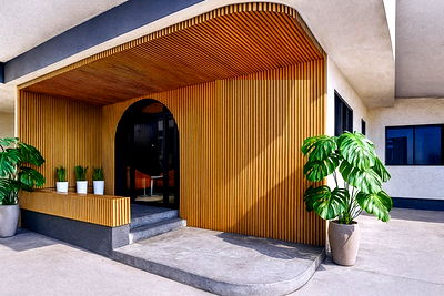 Houses for rent Reserves Training Center Territorial Defense Department : Huai Khwang Fresh Market 800 m. Single-story house for rent 320sq.m MRT HuaiKhwang. 600m.Pracharat