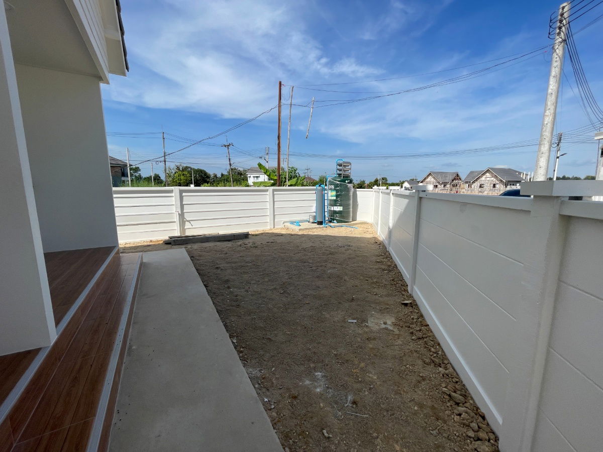 picture Single-storey detached house for sale  3 bedrooms 2 bathrooms and  2  parkings. - 15/21