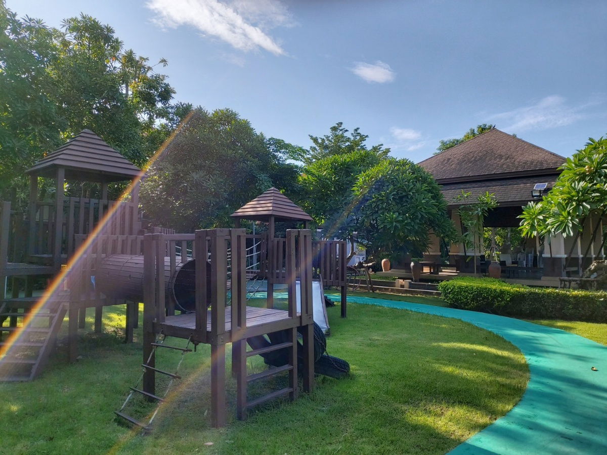 รูป ให้เช่า มบ.ศุภาลัย สุวรรณภูมิ ถ.อ่อนนุช-ลาดกระบัง 118ตร.วา 300ตร.เมตร 3นอน 3น้ำ - รูปที่ 27/28