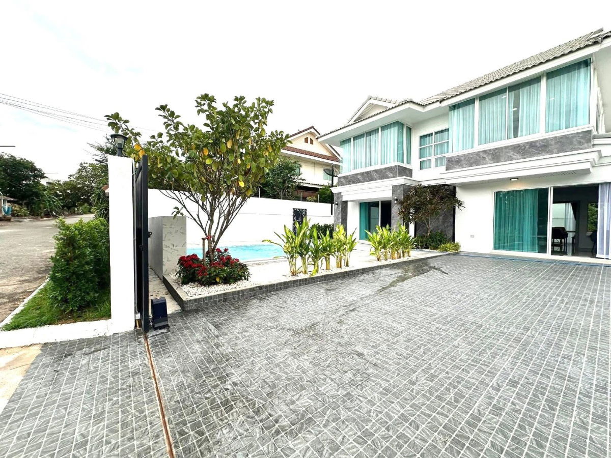 picture House 2 storey style villa nearly Jomtien beach - 22/23