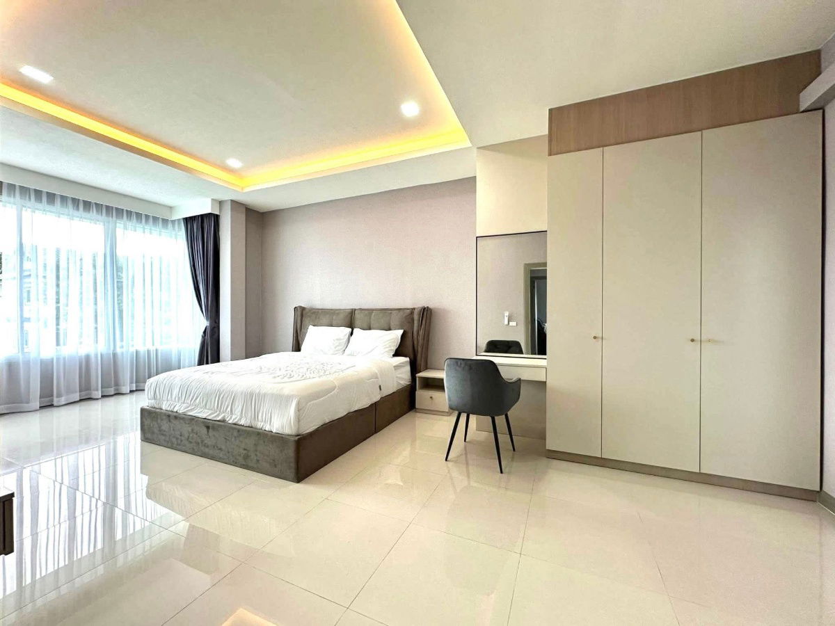 picture House 2 storey style villa nearly Jomtien beach - 12/23