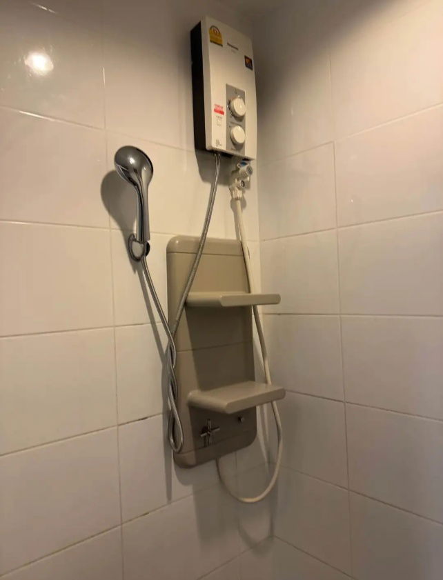 picture Aspire Sukhumvit 48, room size 38.37 Sq.m. 22th Floor, BTS Prakanong, rent 15K ready to move in - 15/17