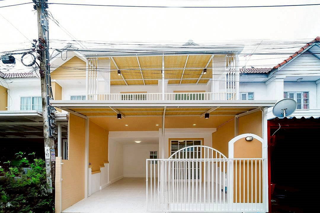บ้านสวย 3 ห้องนอน   #หมู่บ้านบัวทอง 4  ถนนบ้านกล้วย – ไทรน้อย  บางบัวทอง  ใกล้เซ็นทรัล เวสเกต