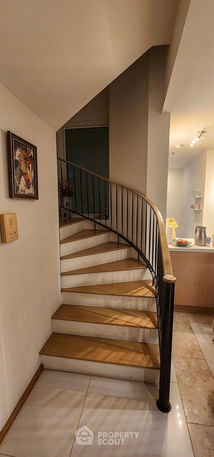 picture 2-BR Duplex at The Empire Place near BTS Saint Louis (ID 1358730) - 5/11