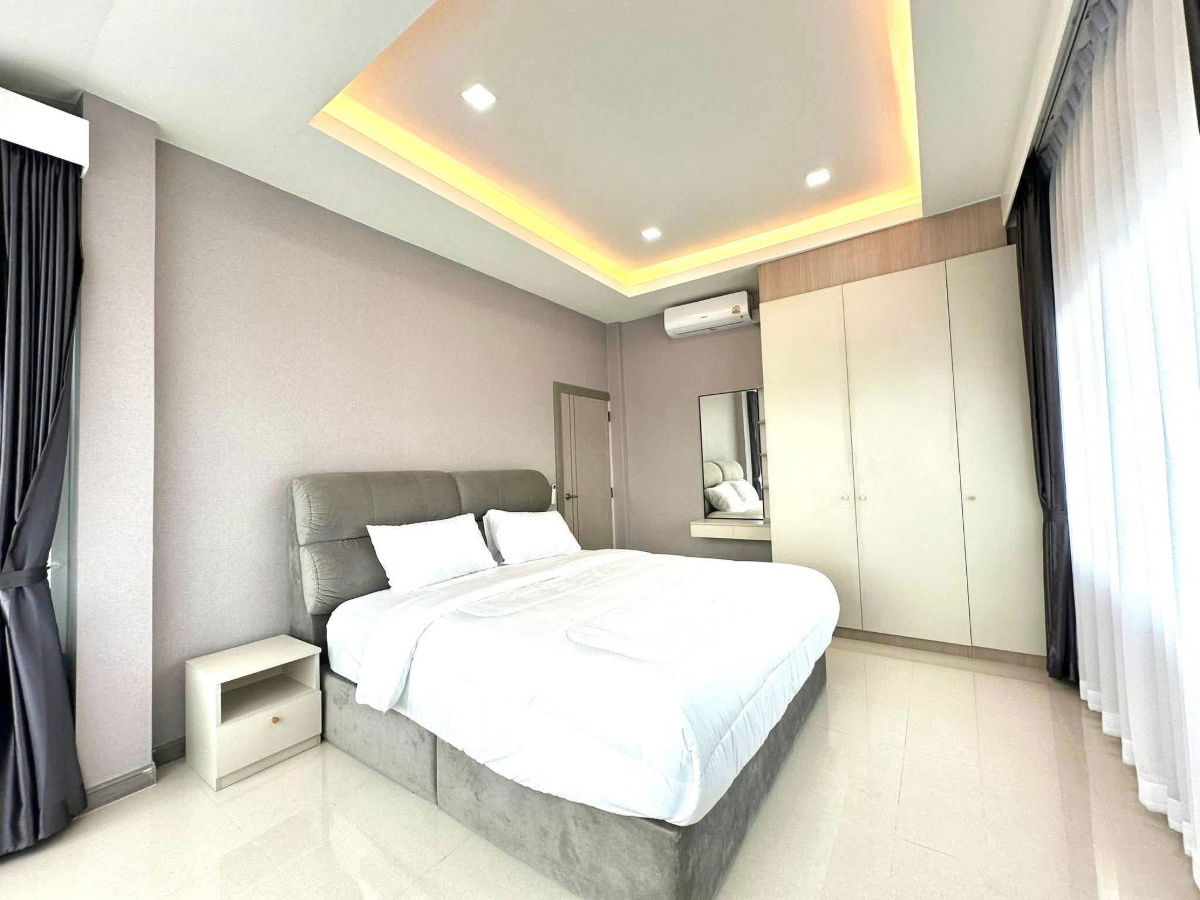 picture House 2 storey style villa nearly Jomtien beach - 9/23