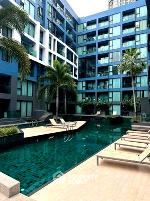 Condos for sale : Studio Condo at Acqua Condominium Jomtien close to Jomtien Beach (ID 2388803)