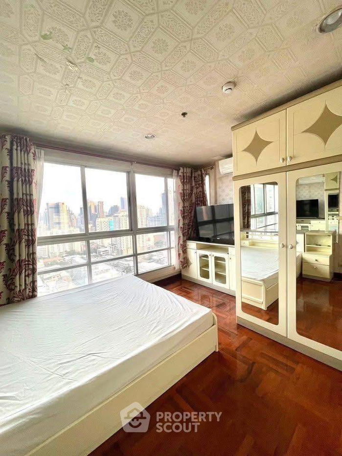 picture 2-BR Condo at Pathumwan Resort near BTS Phaya Thai (ID 2389945) - 11/12