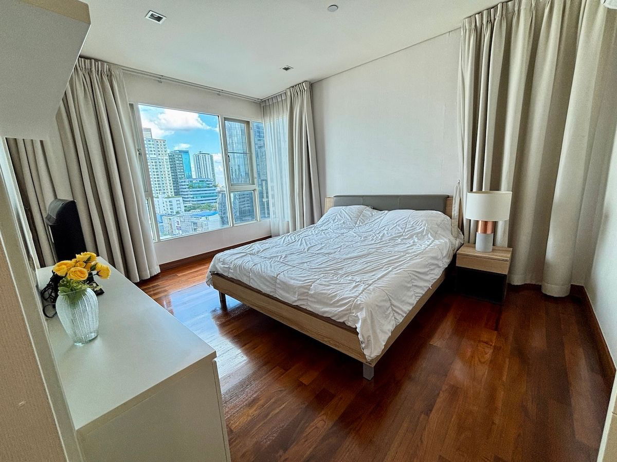 picture  Luxury Condominium for Sale in the Heart of Thonglor – Ivy Thonglor Spacious 186 sq.m.  - 1/15