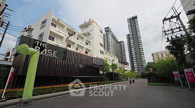 รูป คอนโด 1-ห้องนอน ที่ เดอะ เบส พัทยากลาง ใกล้ เซ็นทรัลเฟสติวัล พัทยาบีช (ID 2389868) - รูปที่ 2/13