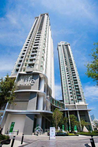 picture 1-BR Condo at Life Ratchadapisek near MRT Huai Khwang (ID 578095) - 1/12