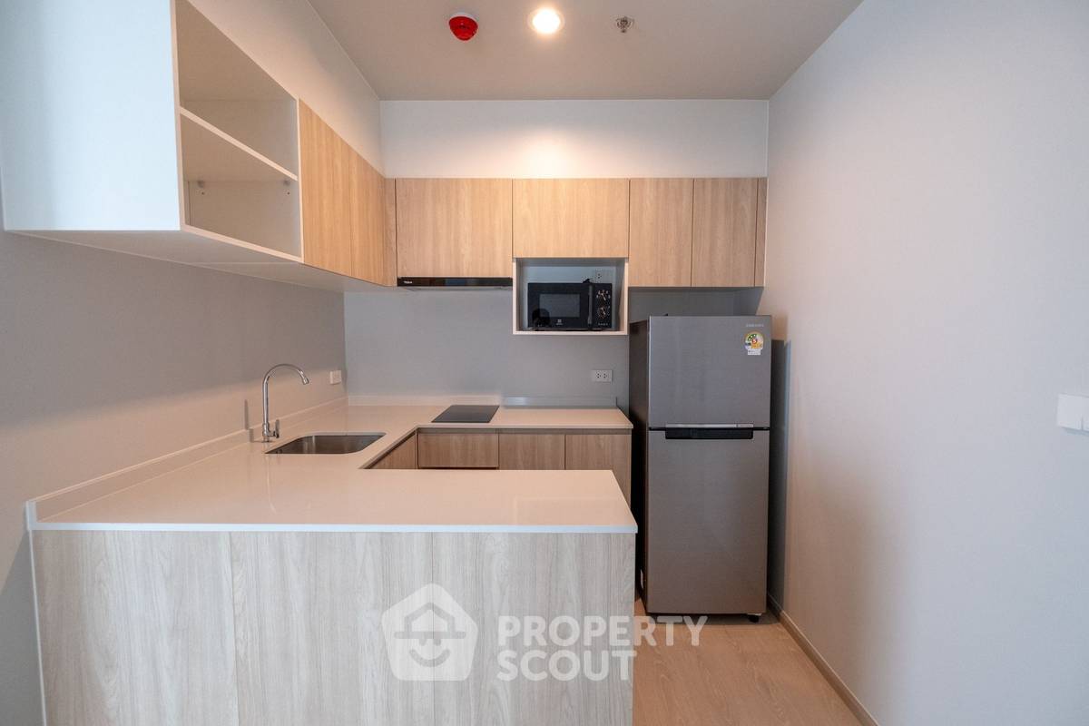 picture 2-BR Condo at NUE Mega Plus Bangna in Bang Kaeo (ID 2083559) - 9/17