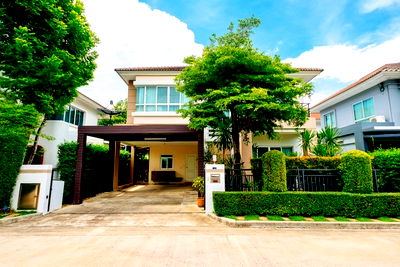 Houses for sale Siam University : FOR SALE  HOUSE PROPERTY  8500000 BAHT.