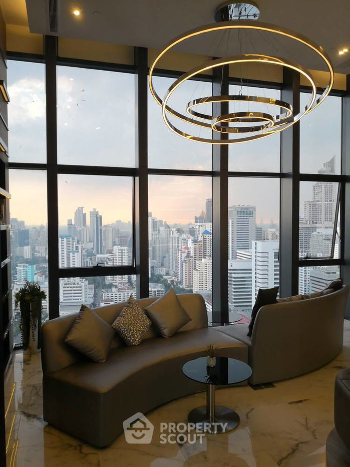 picture 1-BR Condo at Ideo Mobi Asoke near MRT Phetchaburi (ID 329034) - 1/9