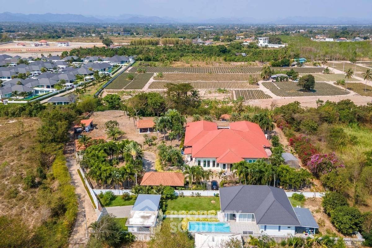 picture 5-BR Villa in Hin Lek Fai (ID 1531320) - 14/16