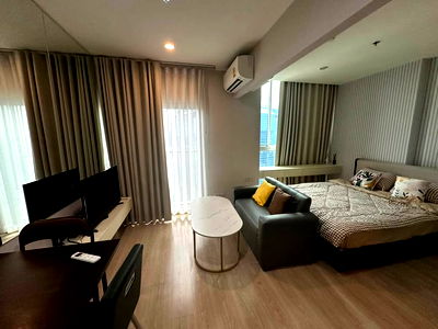 Condos for rent : Code: KJ9460  for rent Noble Revolve Ratchada 2 // Line ID: @kjcondo (with @) //