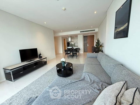 2-BR Condo at Fullerton Sukhumvit near BTS Ekkamai (ID 1928361)