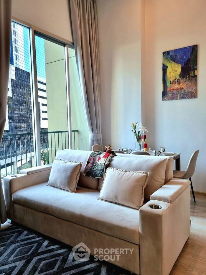 รูป คอนโด 2-ห้องนอน ที่ คอนโด โนเบิล รีวอลฟ์ รัชดา 2 ใกล้ MRT ศูนย์วัฒนธรรมแห่งประเทศไทย (ID 1990690) - รูปที่ 1/17