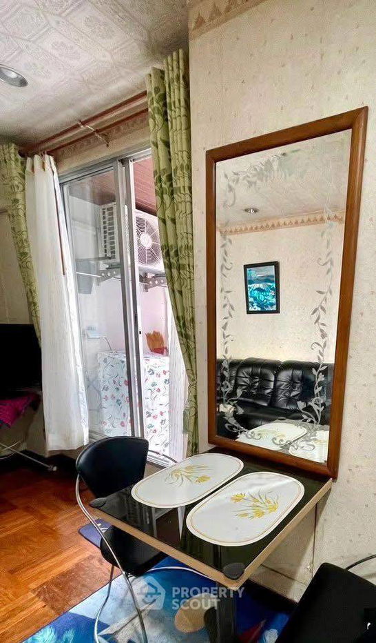 picture 2-BR Condo at Pathumwan Resort near BTS Phaya Thai (ID 2389945) - 9/12