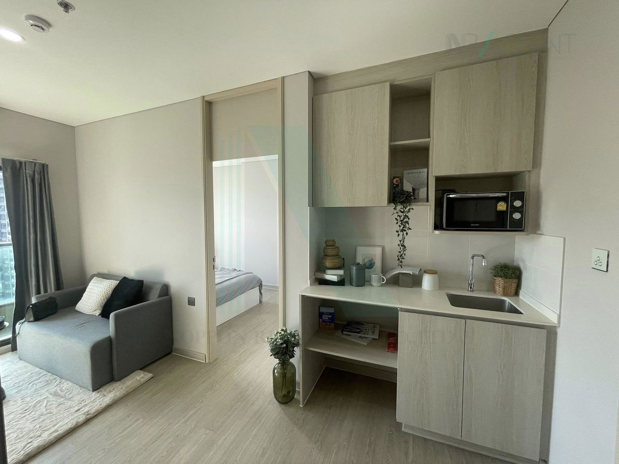 picture 📌 For Rent Condo LUMPINI PARK PHAHON 32 Building 1, Floor 16,1 bed room, Room size 28 sqm - 6/8