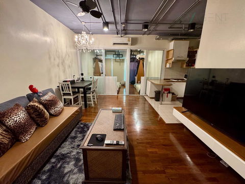 ให้เช่าคอนโด บ้าน เพลินจิต อาคาร 1 ชั้น 7 1 ห้องนอน ขนาด 47 ตรม ใกล้ โรงเรียนอาร์ซีอินเตอร์เนชั่นแนลสคูล