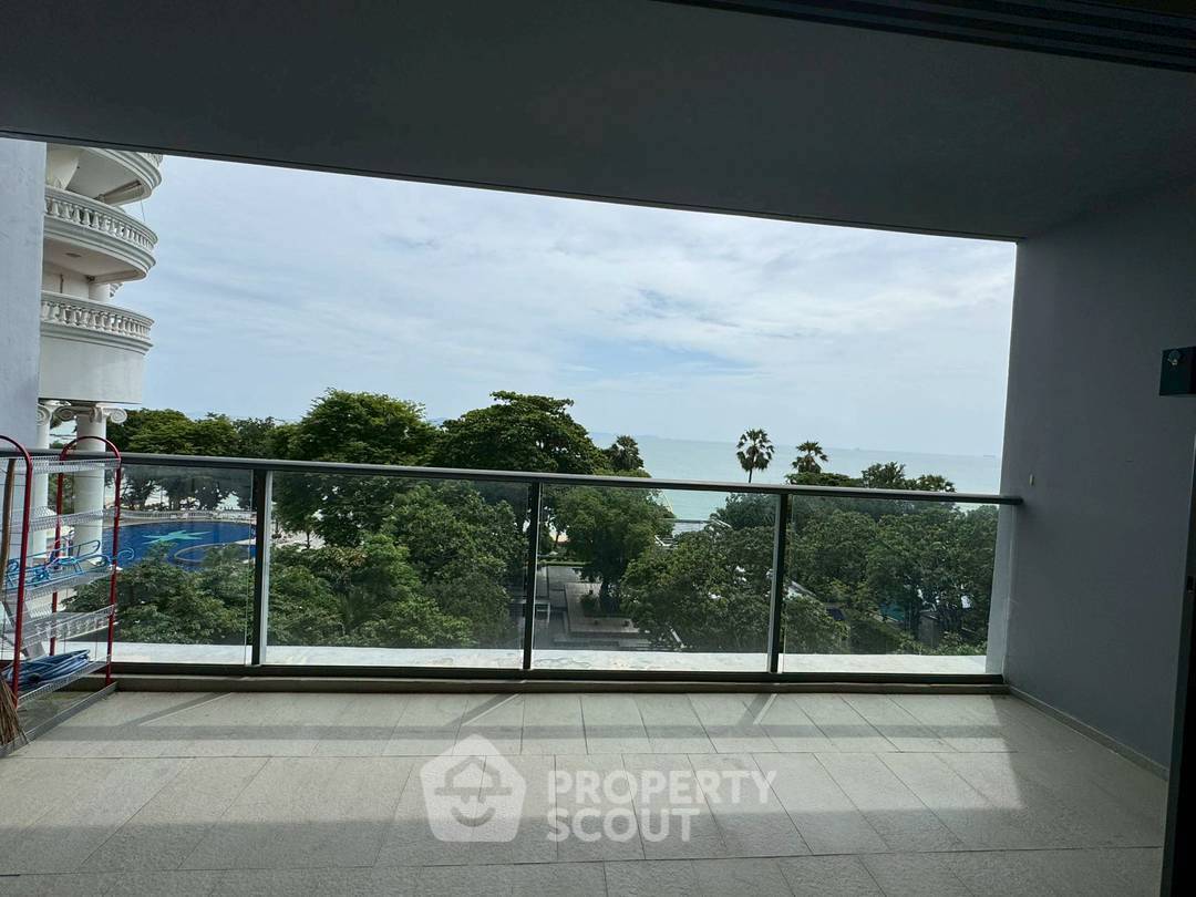 picture 2-BR Condo at Zire Wongamat close to Wong Amat (ID 2388266) - 10/15