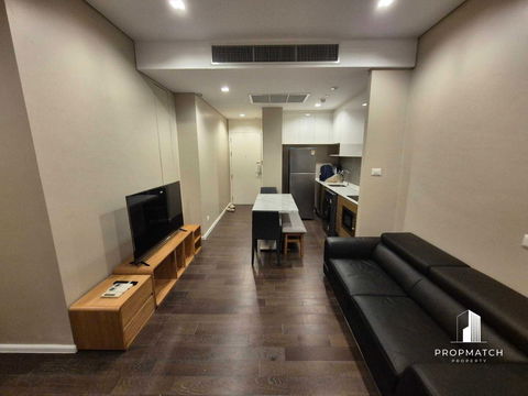  ✨Flash Deal ✨The Saint Residences ( 2Bed 2Bath 57SQM.) แต่งครบพร้อมอยู่ !! เพียง 30,000 บาทต่อเดือน Tel.0981315848 @propmatch