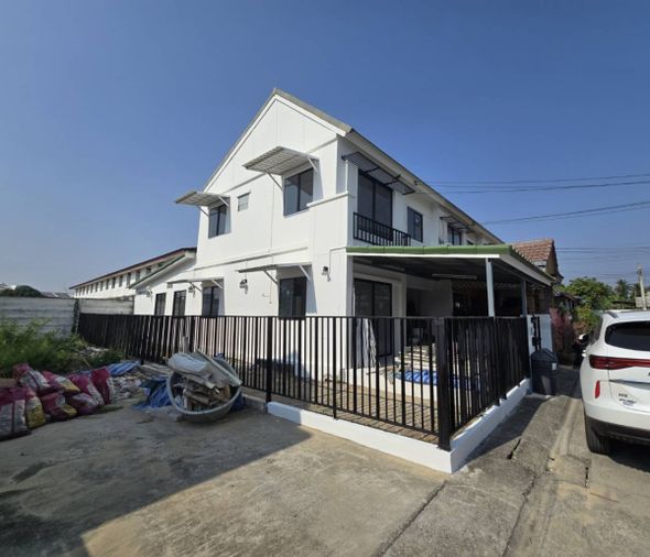 ทาวน์โฮม พฤกษา 61 เพชรเกษม 63 หลังมุม ตกแต่งใหม่ ราคาถูกที่สุด