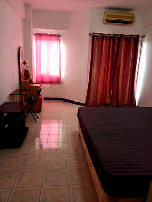 เช่าคอนโด ถนนศรีนครินทร์ : ให้เช่าคอนโดทำเลดี ใกล้ MRT (สถานีศรีนครินทร์ 38), BTS (อ่อนนุช) ห้างพาราไดซ์พารค์ และซีคอนแสควร์ ศรีนครินทร์ 