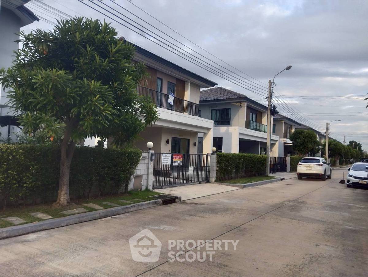 picture 3-BR House at Centro Rama 2-Puttabucha in Tha Kham (ID 2388900) - 2/10