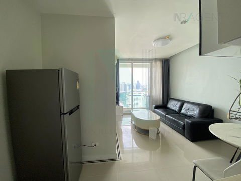 For Rent Condo T.C. GREEN Building C, Floor 30,1 bed room, Room size 34 sqm
