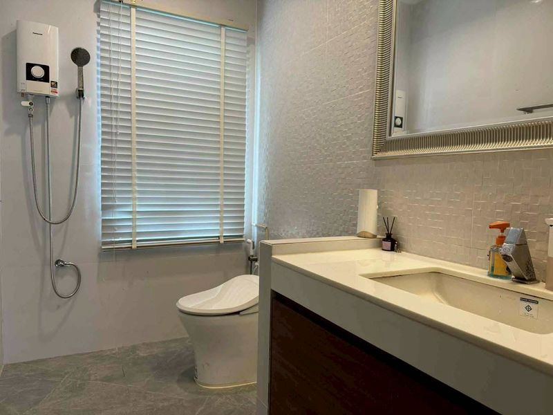 รูป ให้เช่าบ้านเดี่ยวหลังใหญ่ ม.ปิยวัฒน์ ลากูน่า อ่างศิลา ชลบุรี - รูปที่ 14/20