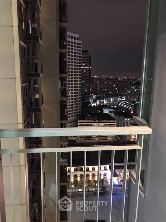 picture 1-BR Condo at Life Ratchadapisek near MRT Huai Khwang (ID 578095) - 12/12